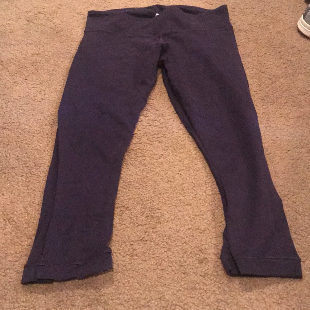 Dark Purple Cropped Lululemon Leggings